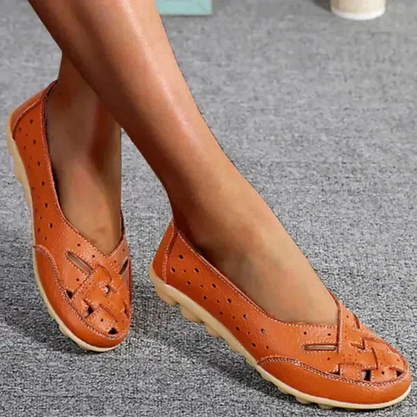 Elisette – Ademende damesloafers met uitsparing