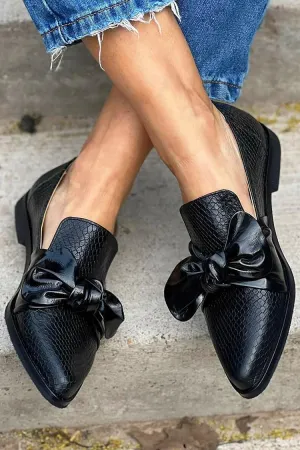 Florine™ | Elegant Black Loafers with Bow