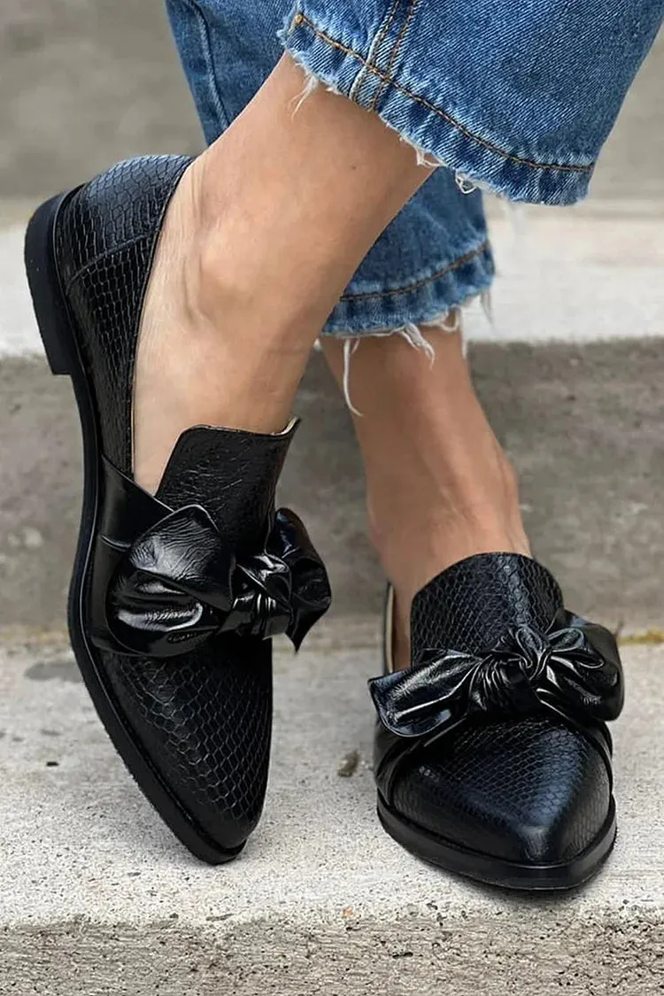 Florine™ | Elegant Black Loafers with Bow