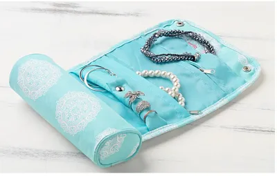 Pink Maddie Jewelry Roll